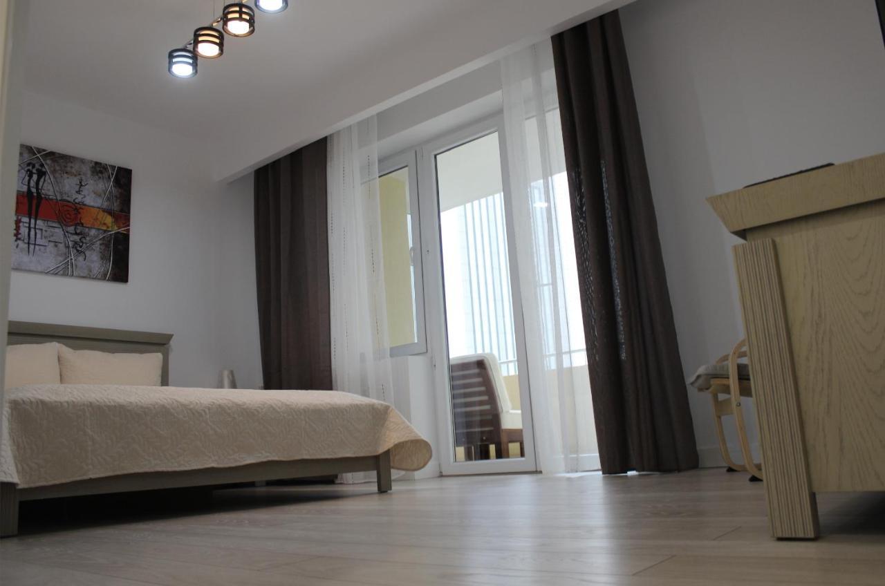 Luxury City Center Apartment - Romana Bucarest Extérieur photo
