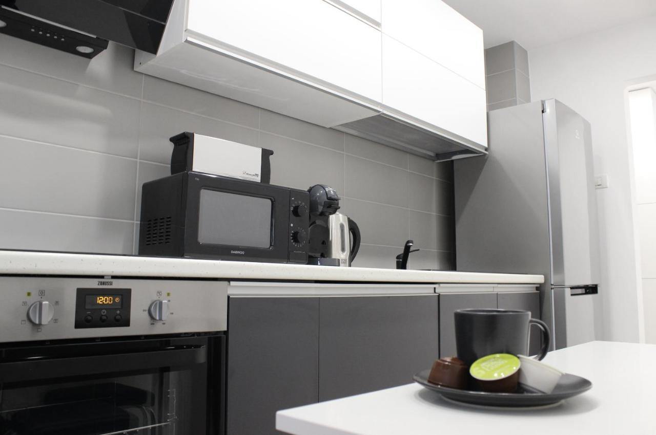 Luxury City Center Apartment - Romana Bucarest Extérieur photo