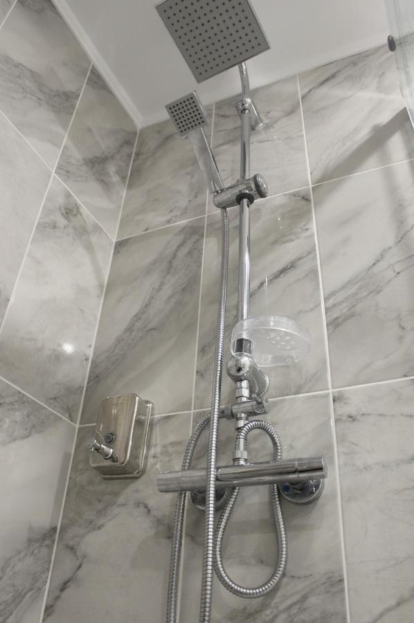 Luxury City Center Apartment - Romana Bucarest Extérieur photo